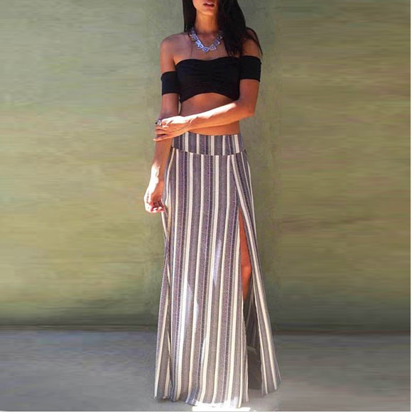 Flynn Skye Dresses & Skirts - Flynn Skye “Rara” maxi skirt — Like New